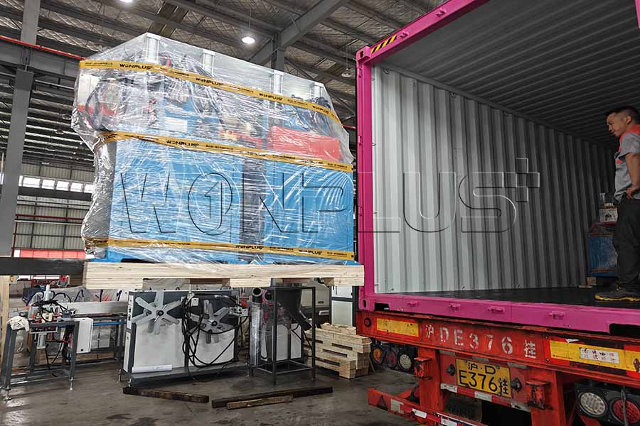 Linhas de extrusão de plástico WONPLUS enviadas para a Indonésia
